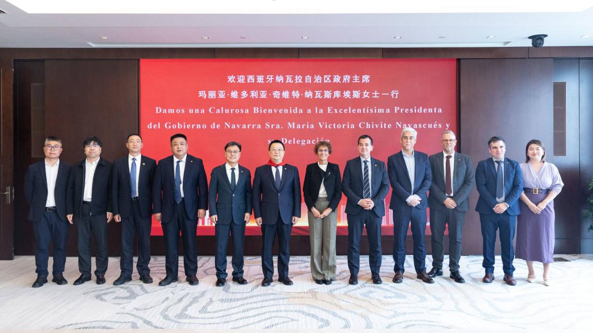 <![CDATA[Chivite, de viaje oficial en China, estrecha lazos con empresas]]>