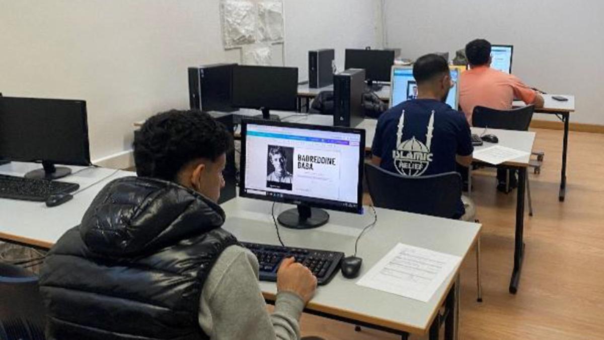 <![CDATA[El programa Lankideak de activación sociolaboral fomenta la empleabilidad de jóvenes vulnerables]]>