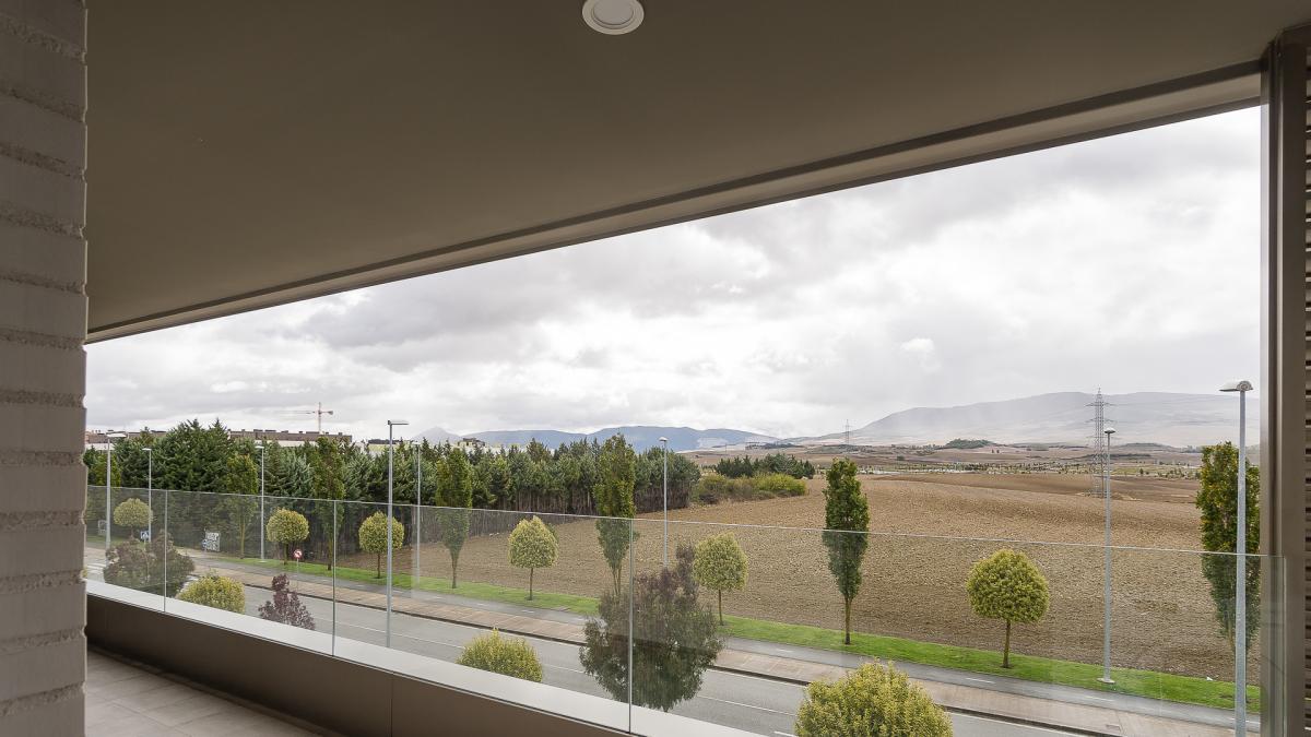 <![CDATA[El apartamento más bonito con vistas al campo que se vende a solo cinco minutos de Pamplona]]>