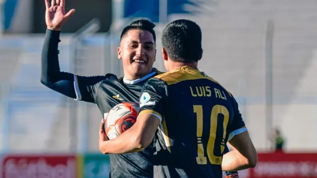<![CDATA[De las categorías inferiores de Osasuna a reinventarse en Bolivia tras un calvario de lesiones]]>