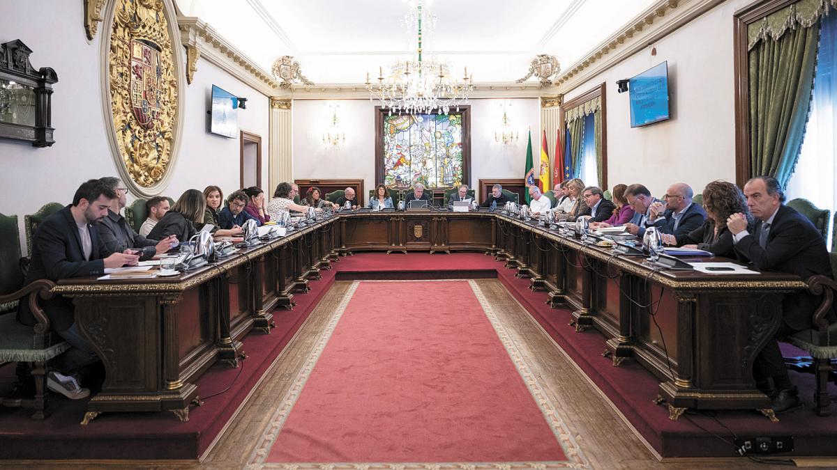 <![CDATA[Asiron elude ser reprobado con el apoyo de PSN y el equipo de gobierno]]>