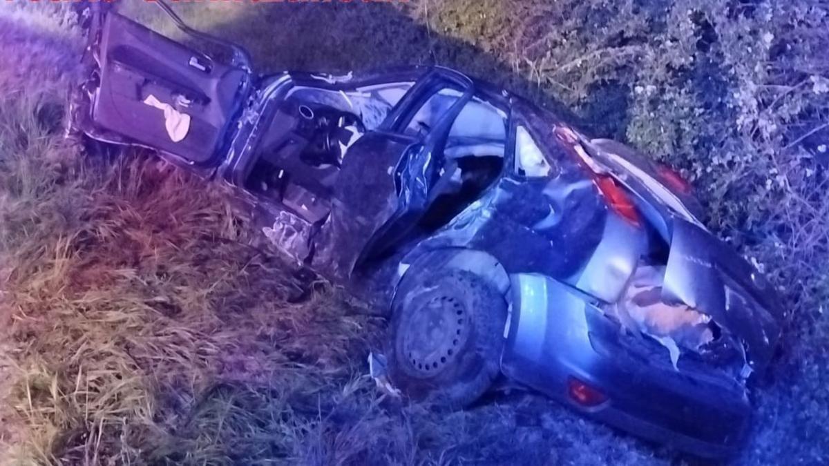 <![CDATA[Un herido con pronóstico reservado tras salirse de la vía su vehículo en Villaveta]]>