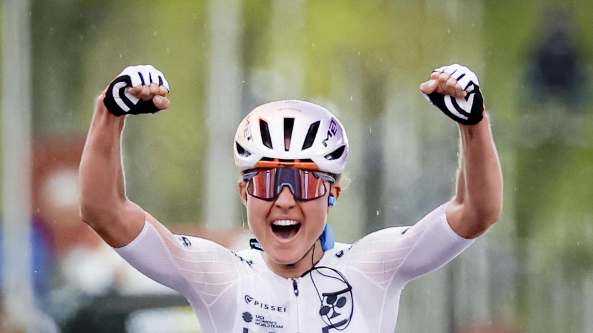 <![CDATA[La española Paula Blasi logra una victoria histórica en la Amstel Gold Race]]>