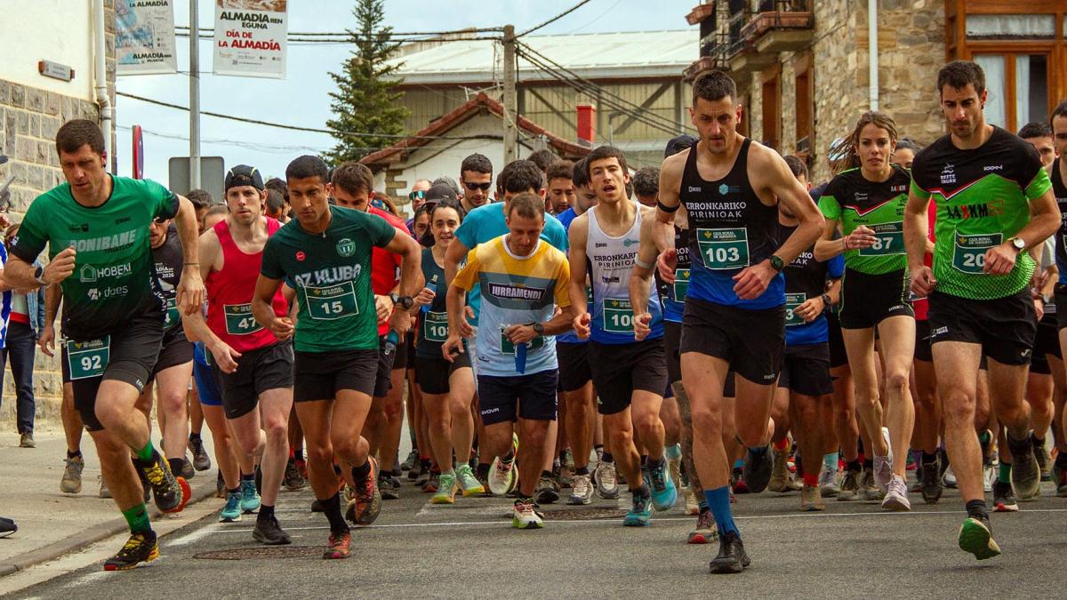 <![CDATA[Beñat Albisu y Libe Urrestarazu se estrenan en el palmarés de la Media Maratón de Bera]]>