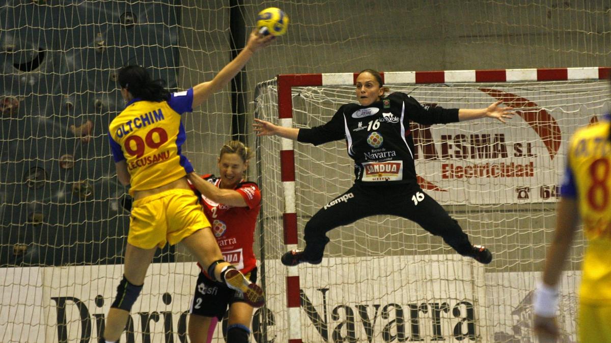 <![CDATA[Adiós profesional a una de las últimas jugadoras que hicieron grande al Itxako y todo un mito de las Guerreras]]>