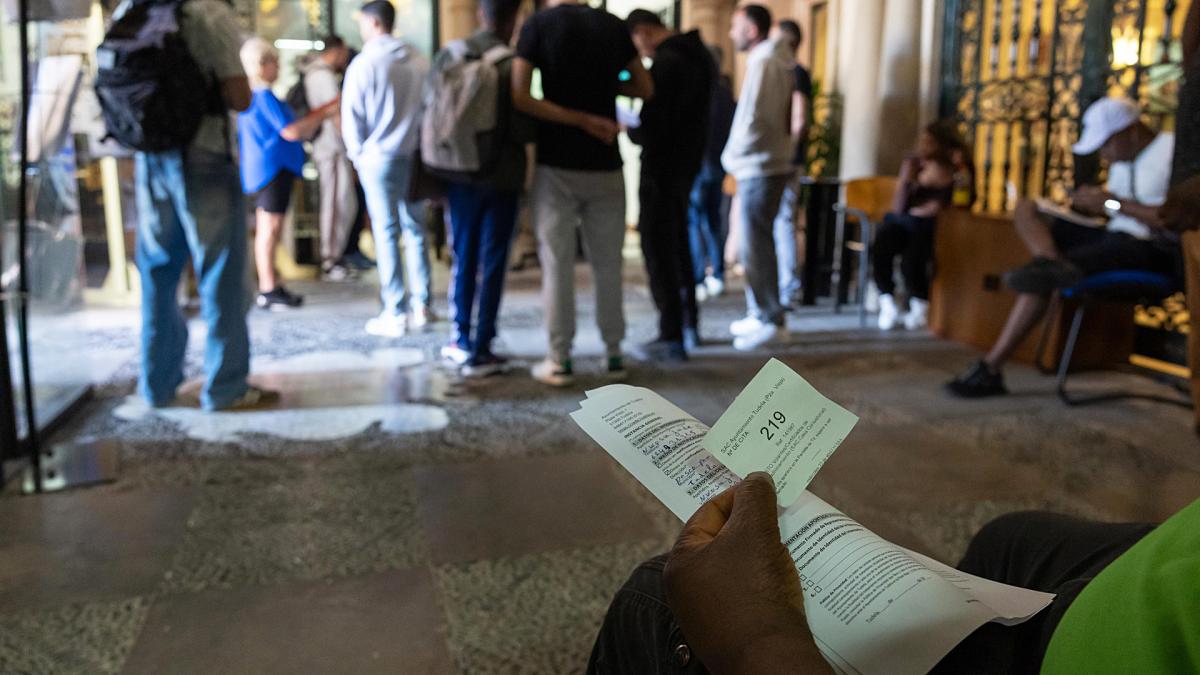 <![CDATA[La Ribera, ante la regularización: no podemos repetir los errores del pasado]]>