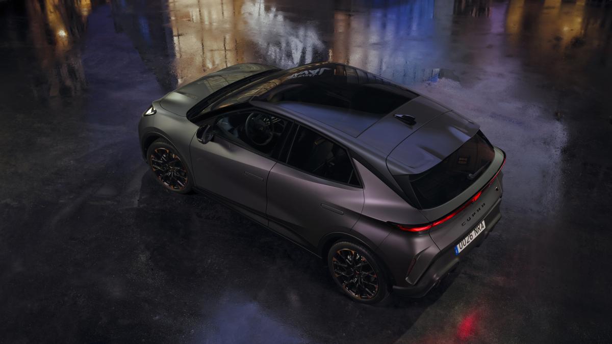 <![CDATA[Pulso a la vista: el duro rival del Renault R5 que acaba de llegar]]>