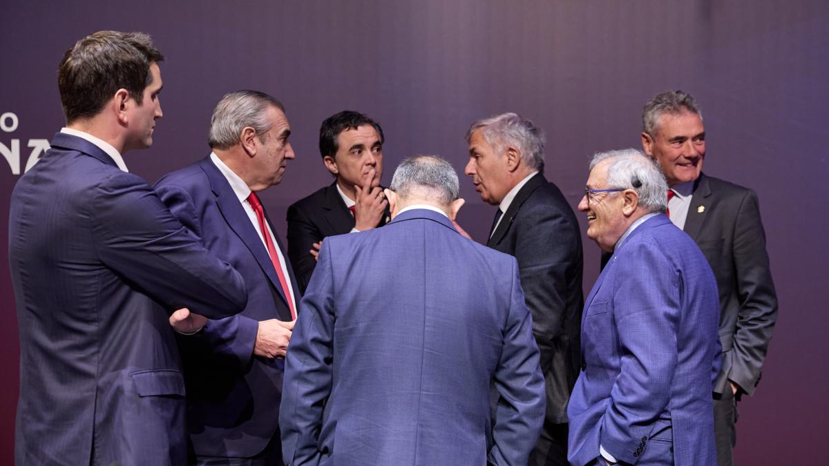 <![CDATA[Osasuna corrige sus cuentas al detectar un desajuste de 3,6 millones]]>