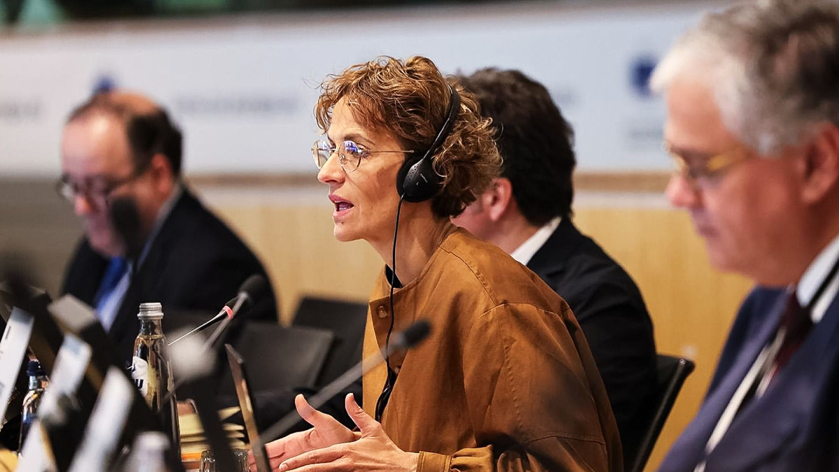 <![CDATA[Chivite urge en Bruselas a acelerar la transformación de la industria de la automoción]]>