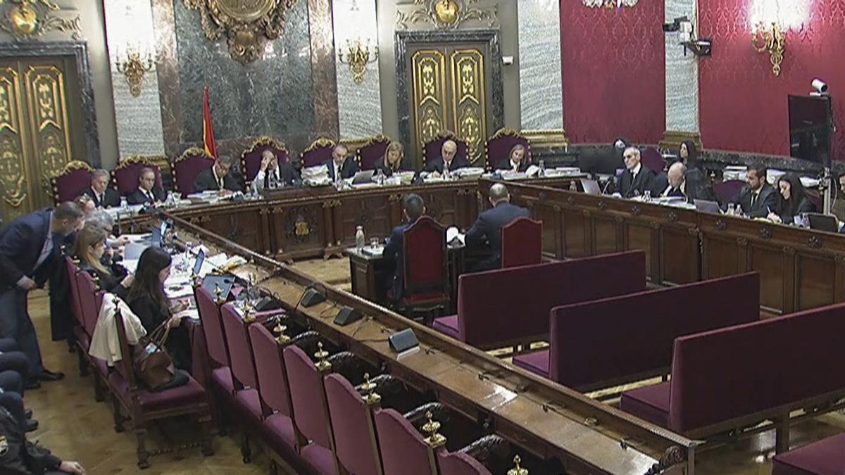 <![CDATA[La UCO ve a Ábalos 