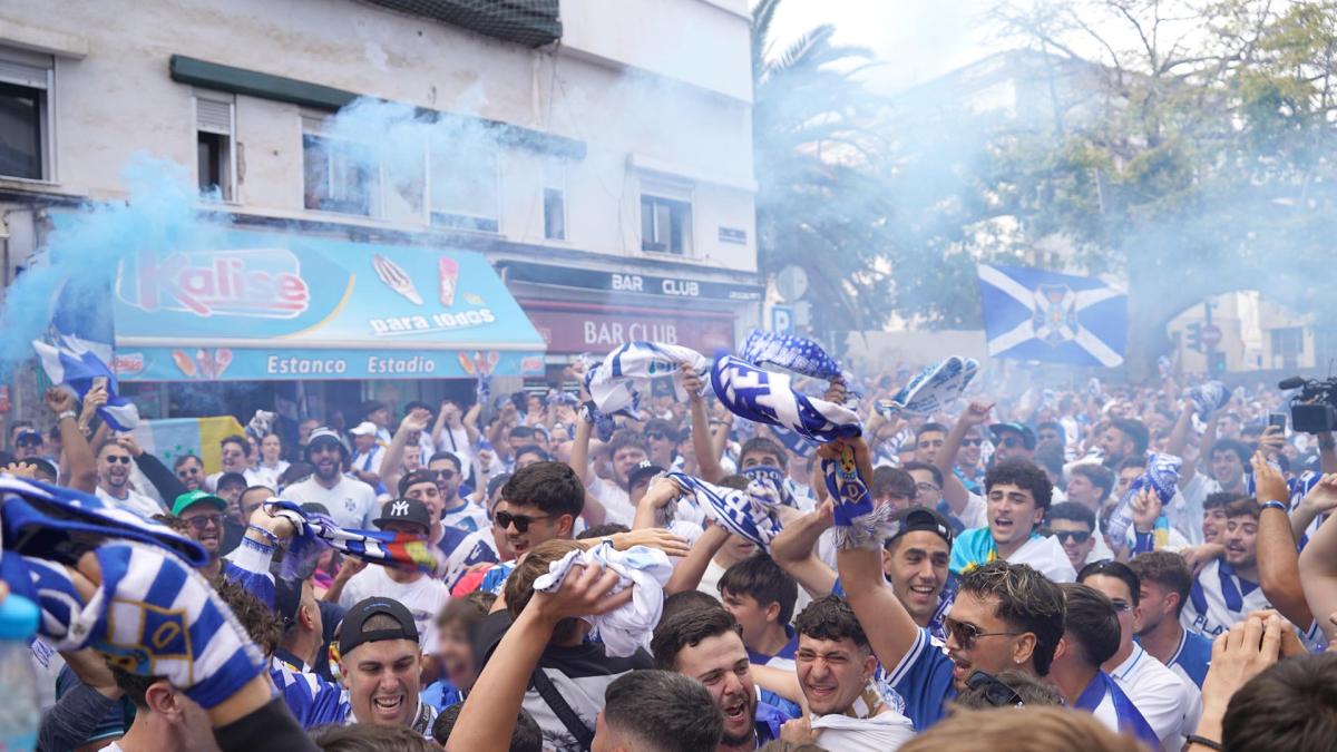 <![CDATA[El Tenerife regresa a Segunda División]]>