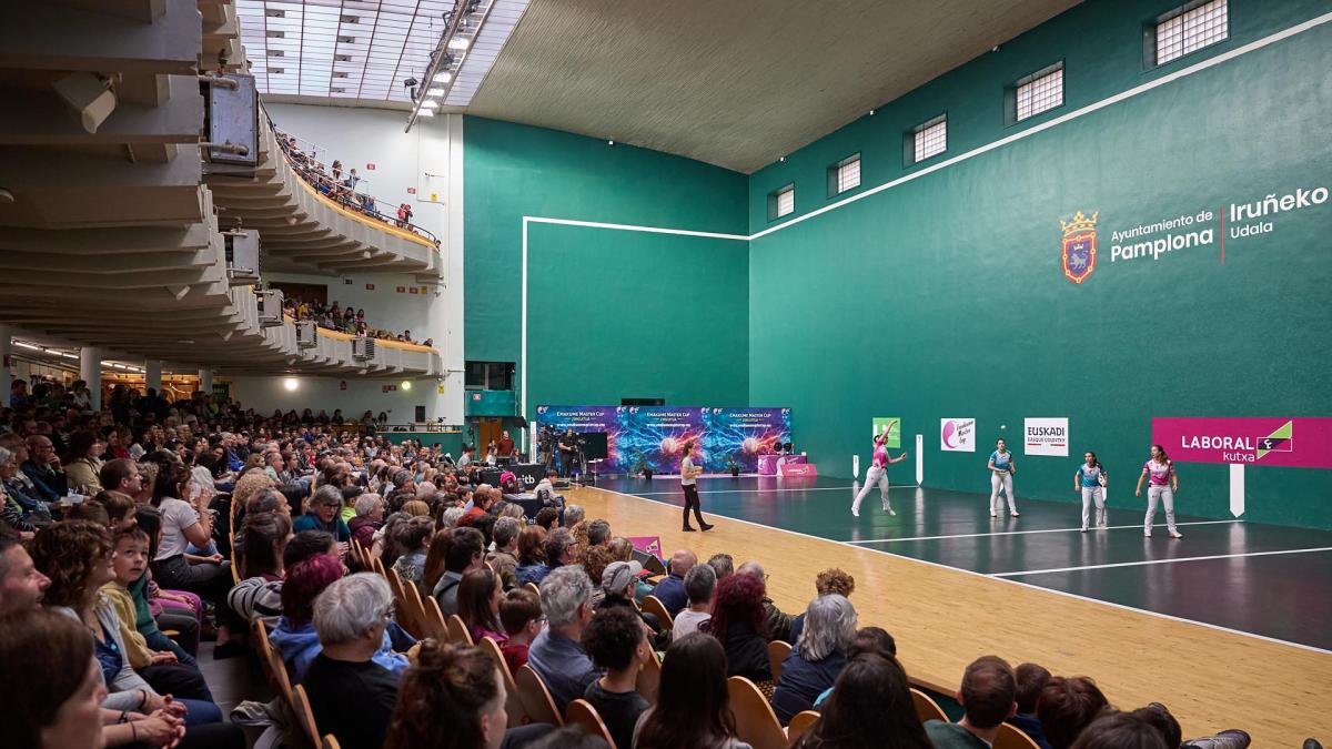 <![CDATA[El Labrit acogerá este sábado las finales del Torneo Comunidad Foral de pelota femenina]]>