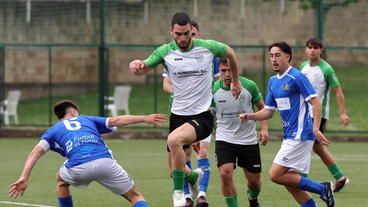 <![CDATA[Fotos del Oberena 2-1 Txantrea de la jornada 33 de Tercera División]]>