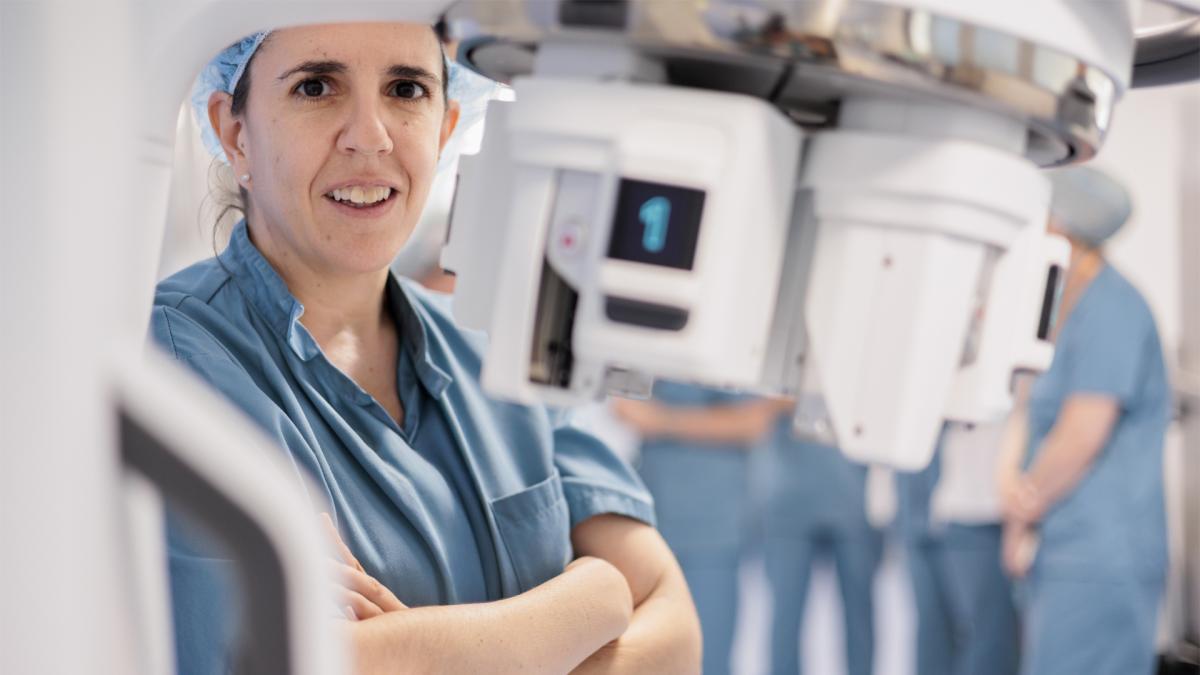 <![CDATA[El Cancer Center Clínica Universidad de Navarra emplea la primera cirugía de cáncer de esófago en España con el robot Da Vinci Single Port]]>