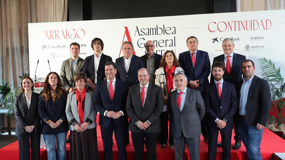 <![CDATA[La empresa familiar navarra fija como prioridad el relevo generacional: 