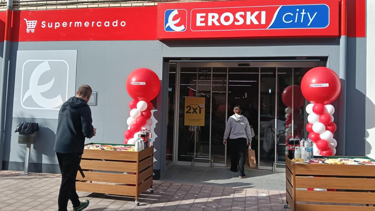 <![CDATA[Eroski inaugura un nuevo supermercado en una localidad navarra]]>