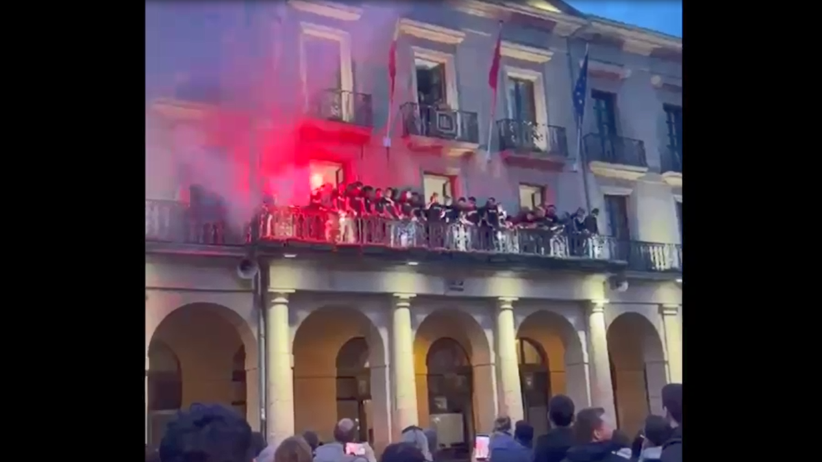 <![CDATA[Vídeo de la celebración en Tafalla del ascenso de la Peña Sport]]>