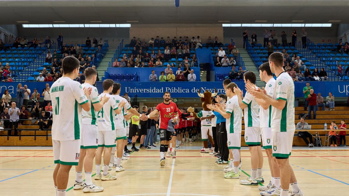<![CDATA[Anaitasuna cierra la fase regular con una exhibición ante el campeón con el 'pero' de la lesión de Redondo]]>