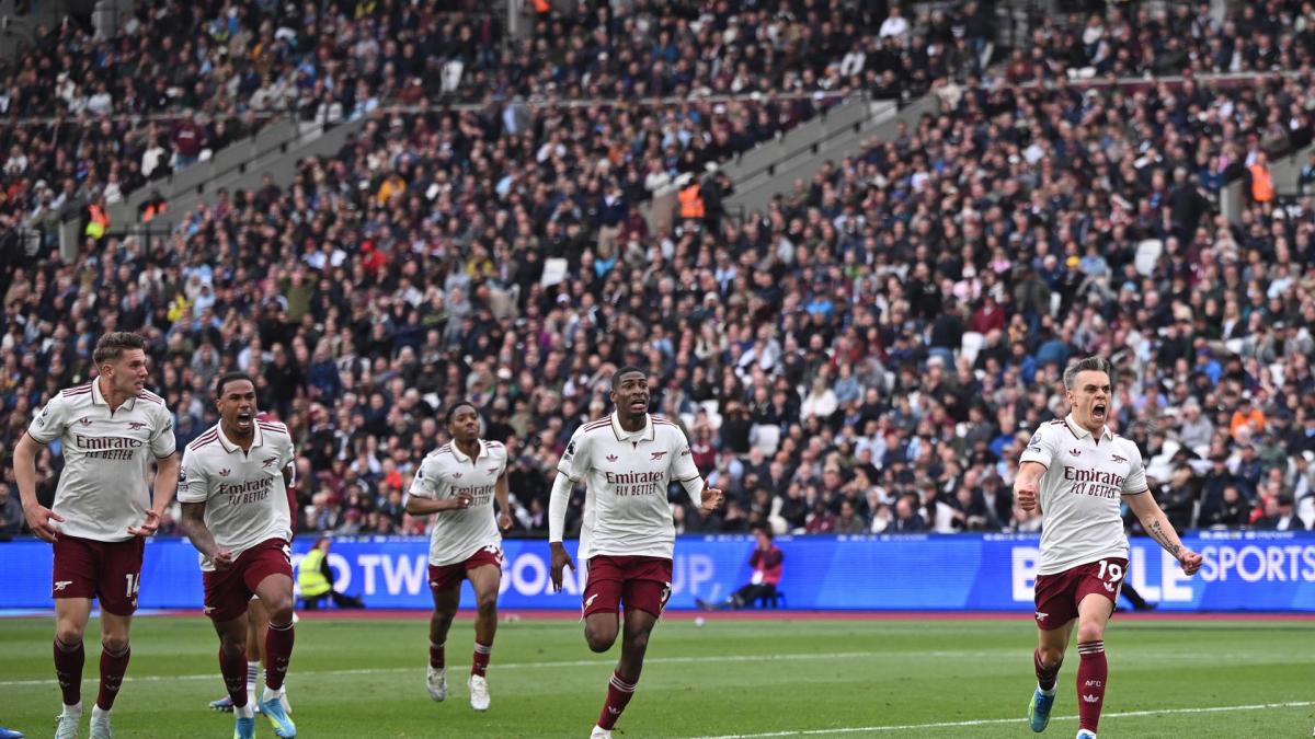 <![CDATA[David Raya y el VAR acercan la Premier League al Arsenal]]>