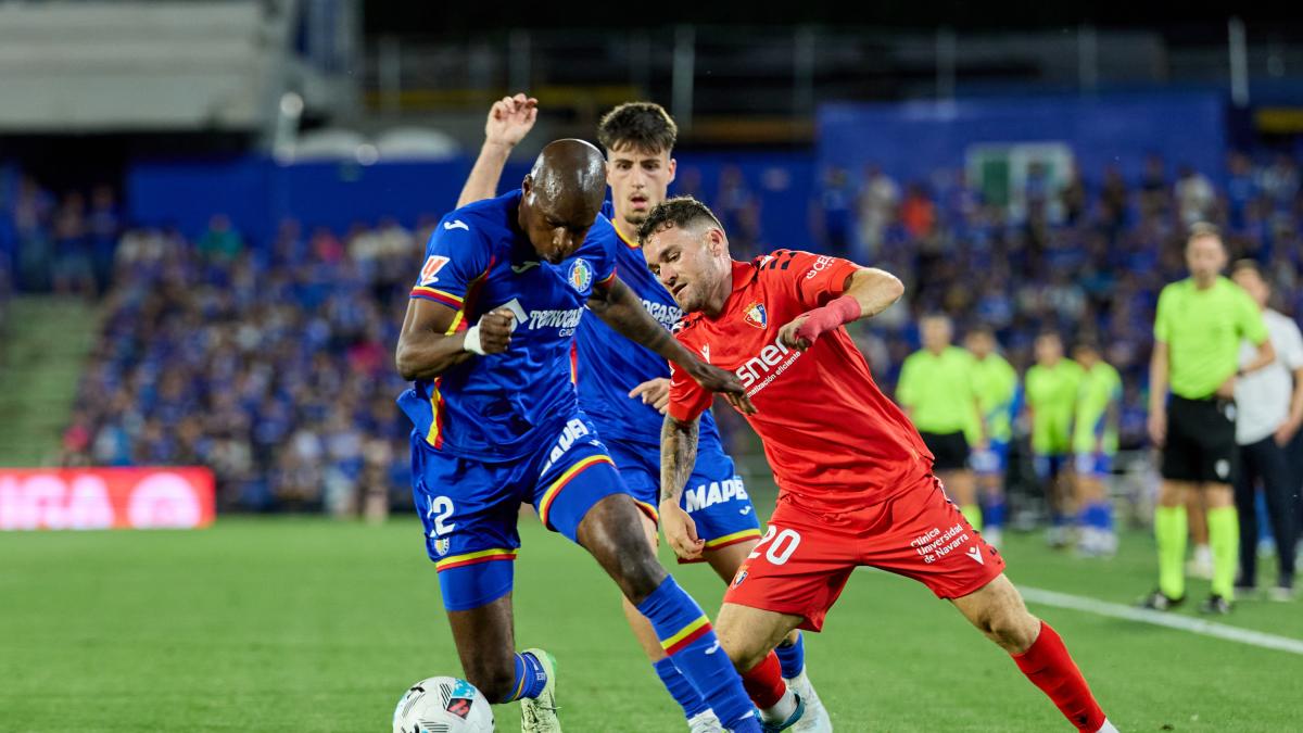 <![CDATA[Cuenta atrás para Galán: un mes para decidir si se queda en Osasuna]]>
