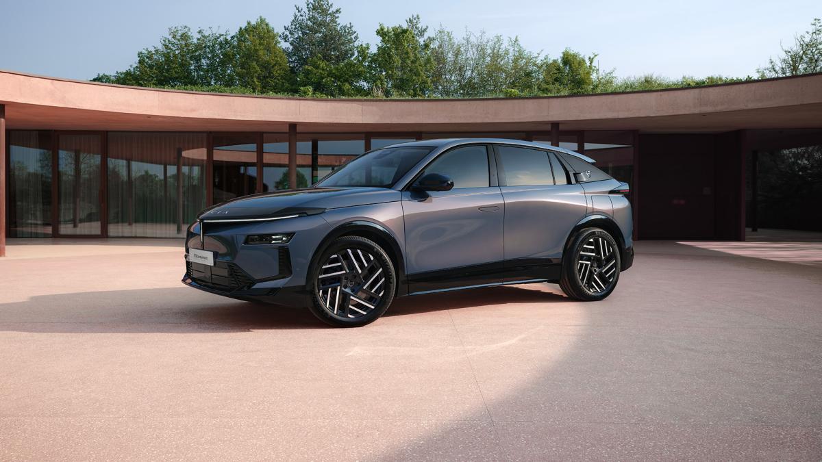 <![CDATA[Es oficial: una marca legendaria presenta su primer SUV electrificado]]>