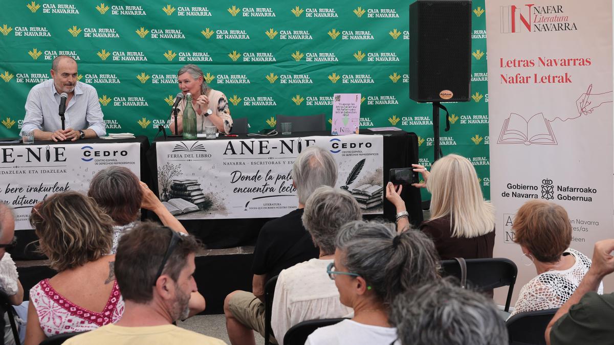 <![CDATA[La Feria del Libro de Navarra arranca con la poesía de Santiago Elso Torralba]]>