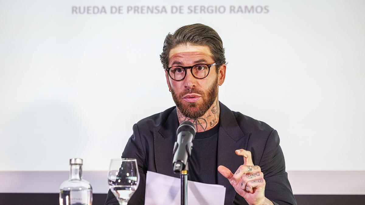 <![CDATA[Lío con la compra del Sevilla y Sergio Ramos se empeña en seguir negociando]]>