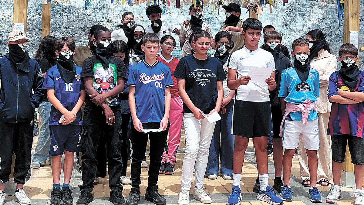 <![CDATA[Parras de vid dan forma a un refugio climático en Larraga]]>