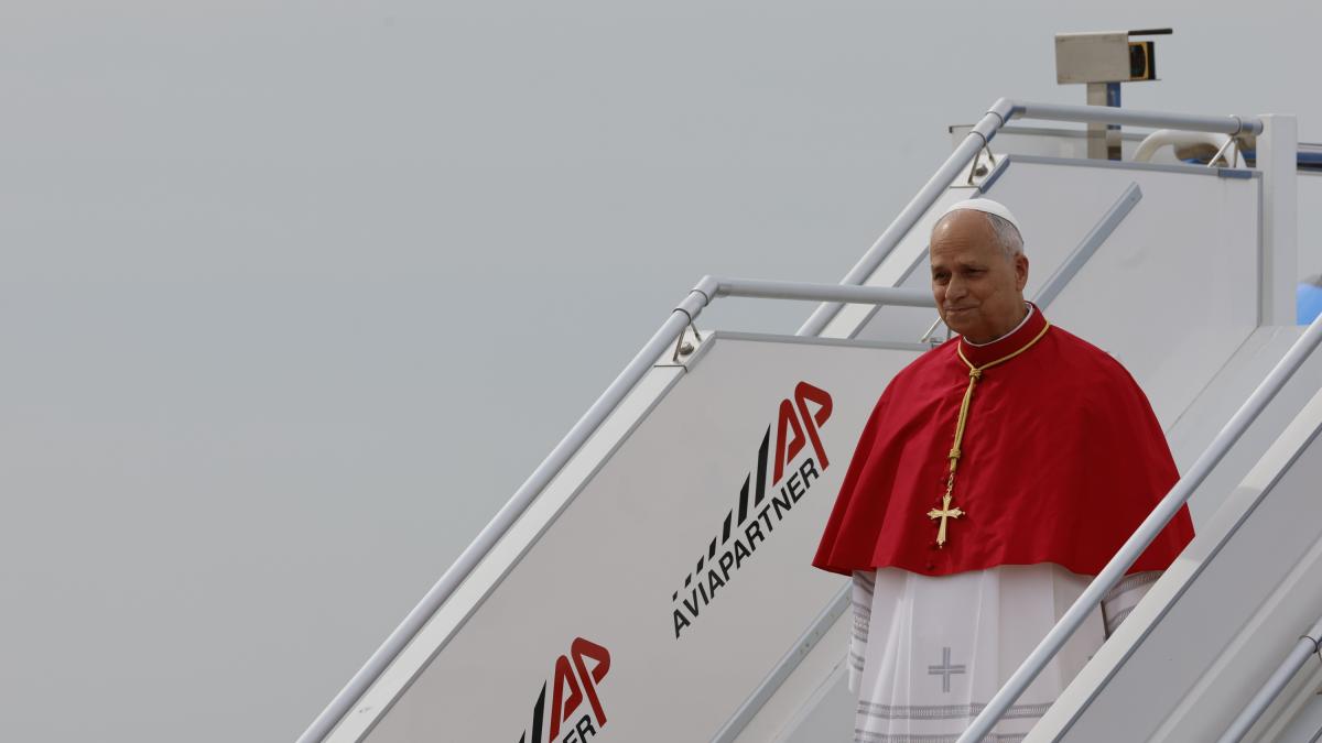 <![CDATA[El papa confiesa, durante su vuelo a España, que es 