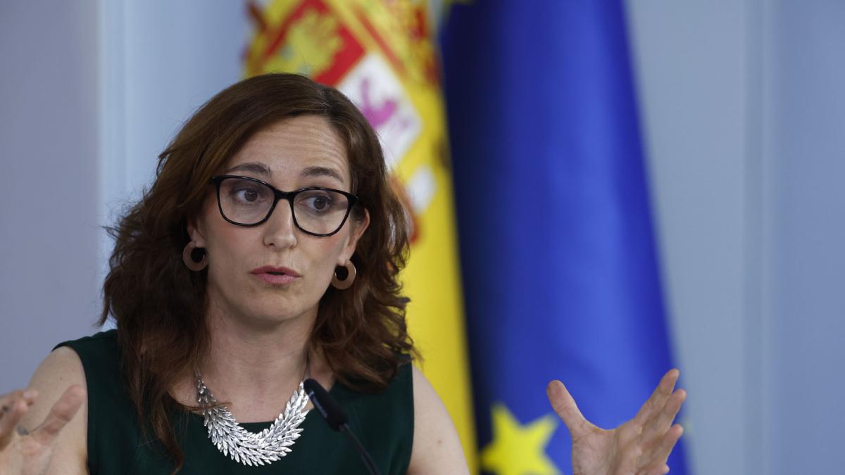 <![CDATA[Sanidad digitaliza la verificación de medicamentos 