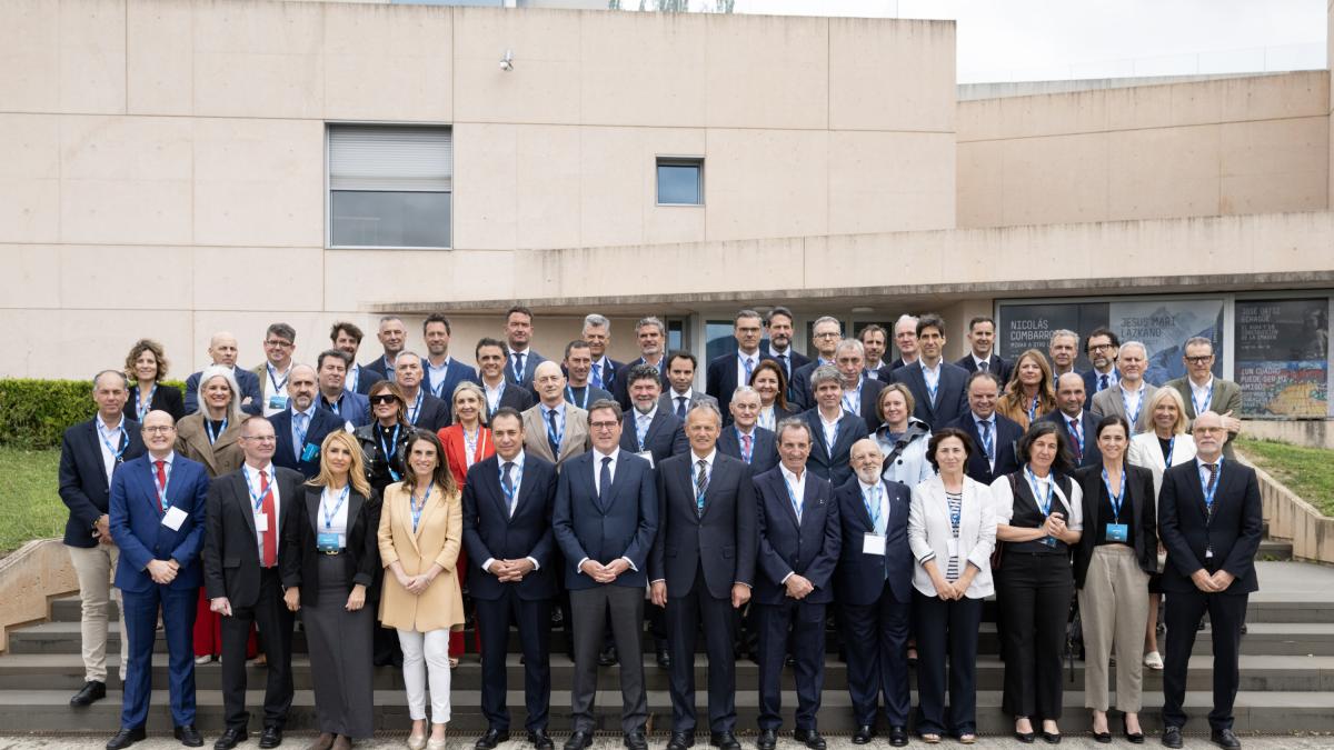<![CDATA[La empresa pide "corresponsabilidad" ante la amenaz