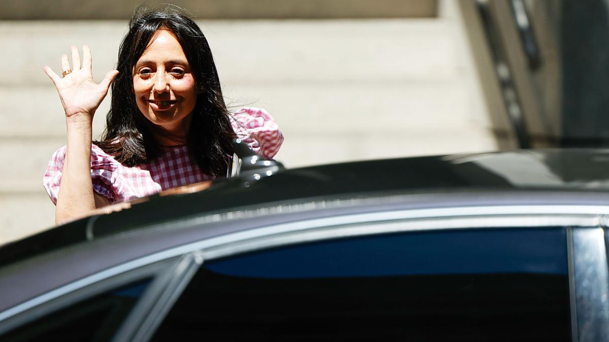 ![CDATA[La directora de la Guardia Civil declara sentirse víctima de Cerdán y rechaza haber dado órdenes a la UCO]]