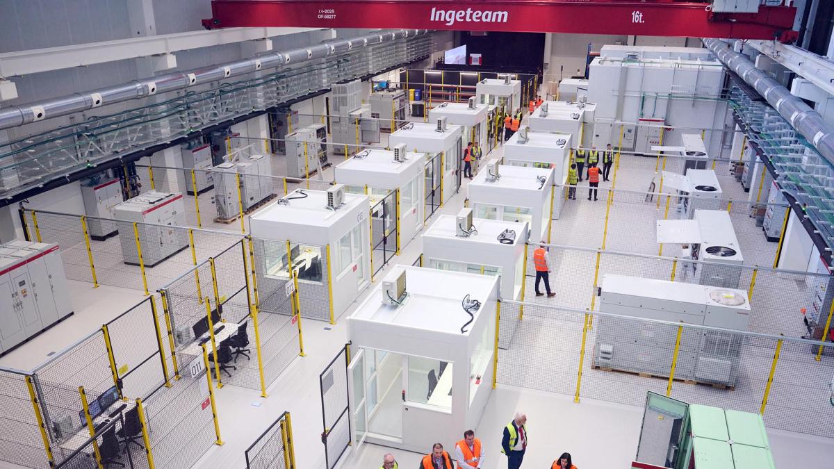 Fotos de la inauguración del nuevo laboratorio de Ingeteam en Sarriguren