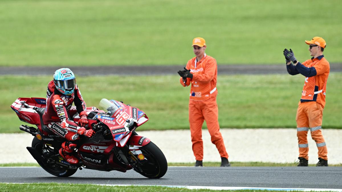 Marc Márquez da un bocado enorme al Mundial