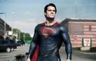 Henry Cavill como Superman.