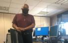 Damián, en su vuelta al trabajo, en comisaría