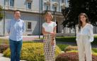 Mark Gibson; Rebeca Ballesta (Asociación Eunate) y Miriam Huárriz, graduada el Filología y Periodismo y colaboradora del laboratorio