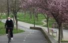 Carril Bici junto al Arga en el barrio de la Rochapea en Pamplona