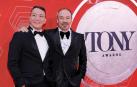 Danny Burstein (derecha) se llevó el premio a mejor actor masculino de reparto por 'Moulin Rouge'