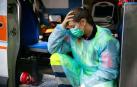 Sanitaria en una ambulancia