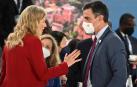 El presidente del Gobierno, Pedro Sánchez, y la vicepresidenta primera del Gobierno y ministra de Economía, Nadia Calviño, durante la Cumbre del G20
