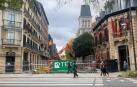 La zona se encuentra vallada y con los operarios trabajando