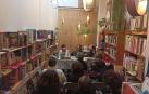 Charo Irigoyen, Ana Arizcuren y Eidan Munárriz, en la presentación del libro