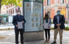 De izquierda a derecha, Fernando Sesma, concejal de Educación, Participación Ciudadana y Juventud; Agurtzane Martínez Ortigosa, directora general de Innovación del Gobierno de Navarra; e Ignacio López Goñi, director del Museo de Ciencias, durante la presentación de "Ciencia en la calle"