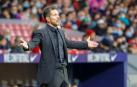 Simeone durante el Atlético-Osasuna