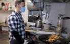 Primeros churros de 2022 en el Churrero de Lerín, en la Estafeta.