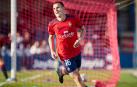 El delantero del Promesas Joel Rodríguez celebra uno de sus tres goles ante el Ardoi