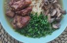 Las opciones de verduras y carnes que podemos añadir al ramen son infinitas.