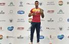 El luchador navarro del Gimnasio Kanku, Moha Hamedi, en el podio