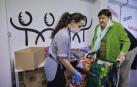 Reparto de comida en el Banco de Alimentos